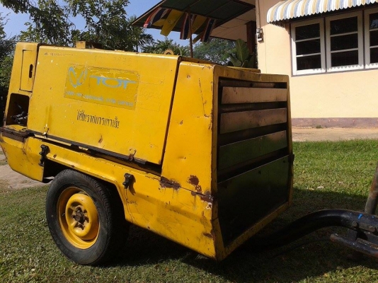 ขายเครื่องแอร์หรือเครื่องปั้มลมราคาถูกเก็บไว้ไม่ได้ใช้งาน