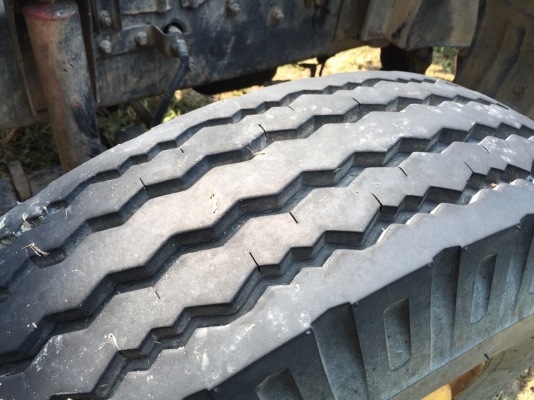 ขาย 6 ล้อดั้มเกษตร 777 เครื่อง 117 แรง สภาพสวยพร้อม