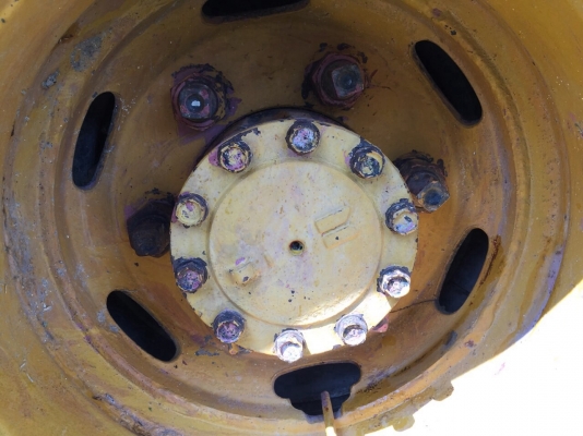 ขาย 6 ล้อดั้มเกษตร 777 เครื่อง 117 แรง สภาพสวยพร้อม