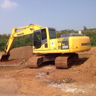 ขายด่วน KOMATSU PC200-8 ไมล์ 6,XXXชม.