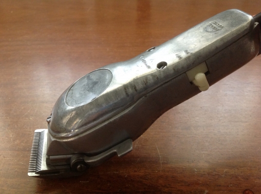 ขายปัตตาเลี่ยน VINTAGE WAHL ระบบไฟฟ้า 110 V (ใช้กับหม้อแปลงไฟ 110 V)