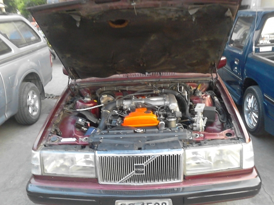 VOLVO 740 เครื่อง 1 J.  2400 cc  มี ABS. ติดแก๊ส LPG  ติดต่อ 081-427-3941