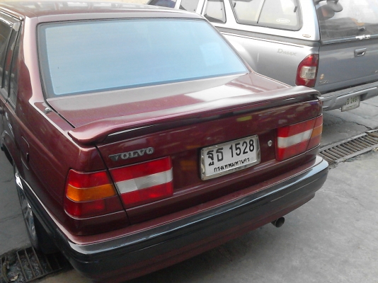 VOLVO 740 เครื่อง 1 J.  2400 cc  มี ABS. ติดแก๊ส LPG  ติดต่อ 081-427-3941