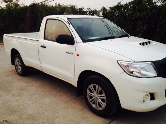 ขาย Vigoตอนเดียว2013 สีขาว แถวเมืองทอง รายละเอียดข้างในจ้า ขาย Vigoตอนเดียว2013 สีขาว แถวเมืองทอง รายละเอียดข้างในจ้า