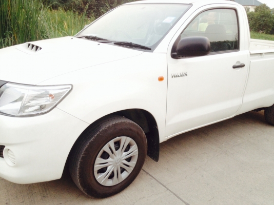 ขาย Vigoตอนเดียว2013 สีขาว แถวเมืองทอง รายละเอียดข้างในจ้า ขาย Vigoตอนเดียว2013 สีขาว แถวเมืองทอง รายละเอียดข้างในจ้า