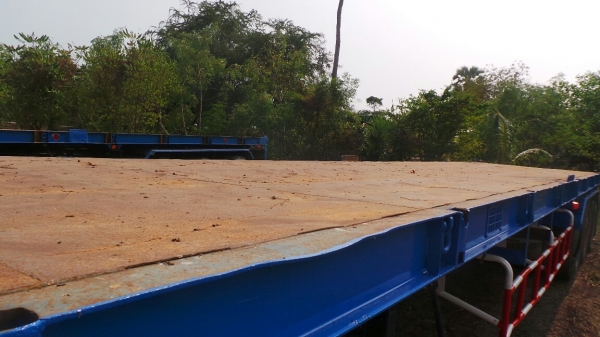 ขายด่วนหางพื้นเรียบ 3 เพลา (พนัส) - ติดต่อคุณตั้ม 081-9512529