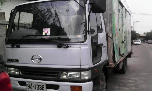 ขายรถบรรทุก 6 ล้อกลาง Hino FC4J ปี 2543 ขายรถบรรทุก 6 ล้อกลาง Hino FC4J ปี 2543