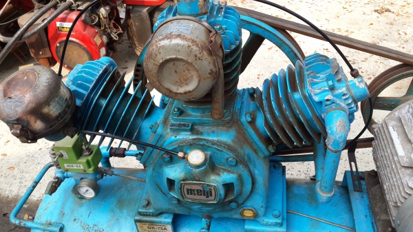 ปั้มลม Meiji 7.5 แรง ถัง 240 L