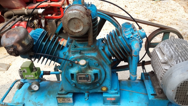 ปั้มลม Meiji 7.5 แรง ถัง 240 L