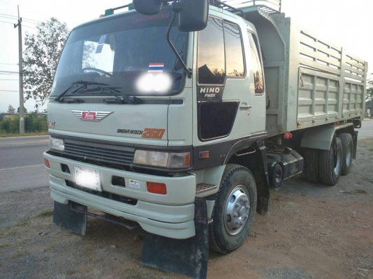 **ขายแล้วครับขอบคุณ Truck2hand ขาย10ล้อ2เพลาดั้ม สวยบาง HINO FM2K 260HP ปี39 FM2KNLD K13D-E 260แรง เครื่องเดิมเกียร์เดิม 260แรง แน่นๆแห้งดี แรงดี เกียร์ดีไม่มีหลุด ช่วงล่างเดิม คัสซีสวย ไม่ปะไม่ดาม สโลวเดิม กระบะดั้มเหล็กสภาพดี เดิมบาง ไม่โก่ง ไม่ผุ พื้นด