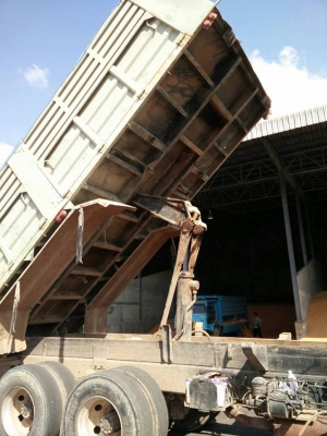 **ขายแล้วครับขอบคุณ Truck2hand ขาย10ล้อ2เพลาดั้ม สวยบาง HINO FM2K 260HP ปี39 FM2KNLD K13D-E 260แรง เครื่องเดิมเกียร์เดิม 260แรง แน่นๆแห้งดี แรงดี เกียร์ดีไม่มีหลุด ช่วงล่างเดิม คัสซีสวย ไม่ปะไม่ดาม สโลวเดิม กระบะดั้มเหล็กสภาพดี เดิมบาง ไม่โก่ง ไม่ผุ พื้นด