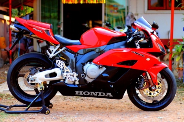 ขายCBR1000ปี2004-2005 สเป็คUSA อินวอยสรรพสามิตแท้