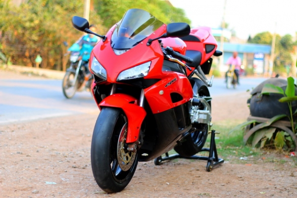 ขายCBR1000ปี2004-2005 สเป็คUSA อินวอยสรรพสามิตแท้