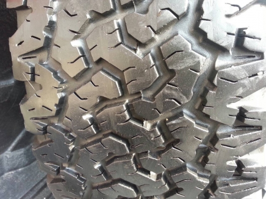 ขายยาง BF 31 พร้อมล้อ ขายยาง BF 31 พร้อมล้อ