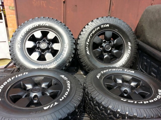 ขายยาง BF 31 พร้อมล้อ ขายยาง BF 31 พร้อมล้อ