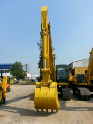 ขายรถขุด SUMITOMO SH200-3  ติดต่อ081-3194528