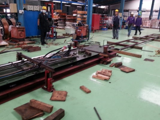 บริษัท หลุยส์เครน แอนด์ ทรานสปอร์ต บริษัท หลุยส์เครน แอนด์ ทรานสปอร์ต