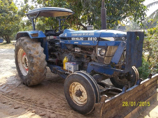 ขายแล้วครับ    รถไถ ฟอร์ด 68 เสื้อลาย  มีเล่มทะเบียน