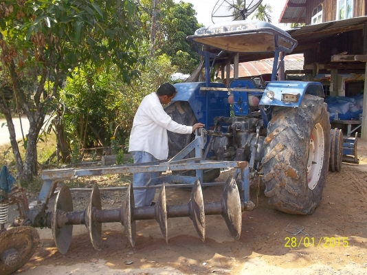 ขายแล้วครับ รถไถ ฟอร์ด 68 เสื้อลาย มีเล่มทะเบียน ขายแล้วครับ รถไถ ฟอร์ด 68 เสื้อลาย มีเล่มทะเบียน