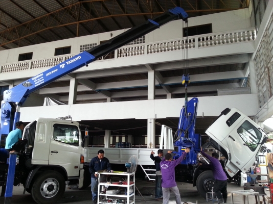 บริษัท หลุยส์เครน ทรัค เซอร์วิส บริษัท หลุยส์เครน ทรัค เซอร์วิส