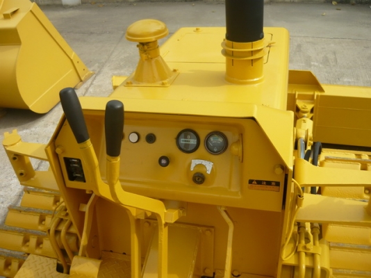 รถดันดิน Komatsu D21-5 พร้อมใช้งาน รถนอกแท้ๆ  พร้อมใช้งาน