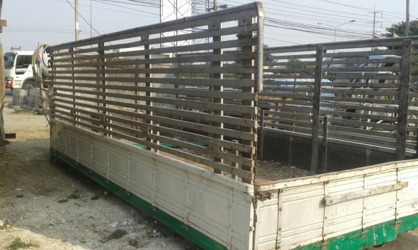 ขายกระบะพร้อมคอก ราคาถูก