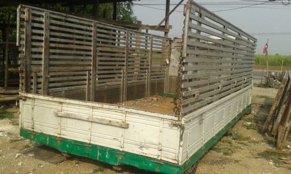 ขายกระบะพร้อมคอก ราคาถูก