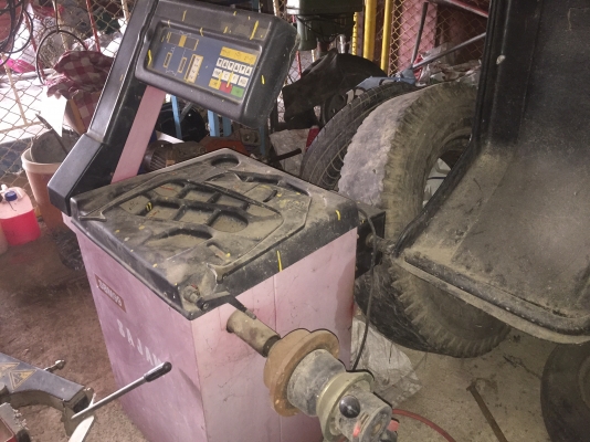 ขายเครื่อง ถ่วงล้อ ถอดยาง