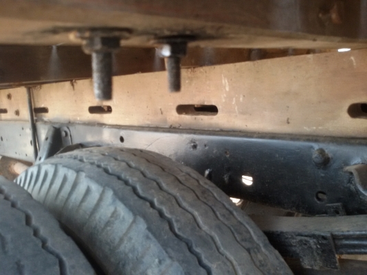 (ร้านรุ่งโรจน์ 082-1057078)ขาย 6ล้อ isuzu NKR110 ( ขายให้ลูกค้าคณะหมอลำจีรพรรณ รุ่งอีสานรับรถกลับบ้านเรียบร้อยแล้ว) เครื่องแน่นมาก นิ่ม ช่วงล่างดี แชสซีงามๆทั้งเส้น ไม่มีผุ ไม่มีดาม รถวิ่งดี ขับดี ซื้อไปใช้งานได้เลยคับ เอกสารเ (ร้านรุ่งโรจน์ 082-1057078)ขาย 6ล้อ isuzu NKR110 ( ขายให้ลูกค้าคณะหมอลำจีรพรรณ รุ่งอีสานรับรถกลับบ้านเรียบร้อยแล้ว) เครื่องแน่นมาก นิ่ม ช่วงล่างดี แชสซีงามๆทั้งเส้น ไม่มีผุ ไม่มีดาม รถวิ่งดี ขับดี ซื้อไปใช้งานได้เลยคับ เอกสารเ