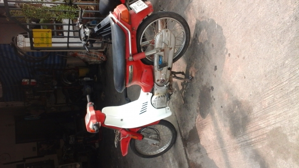 ขายsuzuki  rc ราคา4000 บาท ไม่มีเล่ม เครื่องดี ขี่ได้ปรกติ