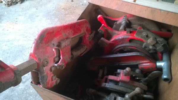 ขาย เครื่องต๊าปเกลียว  Rex N100A สภาพดี อุปกรณ์ครบ ครับ