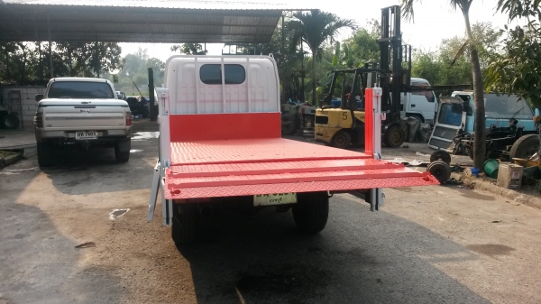 ขายรถนิสสัน4ล้อ ไม่ติดเวลากระบะท้ายลิ๊ฟ เครื่องติดแก๊ส ทะเบียนไม่ขาดพร้อมใช้งานครับ ยางใหม่แอร์เย็นเจี้ยวเพาเวอร์ ขาย 185000 บาท