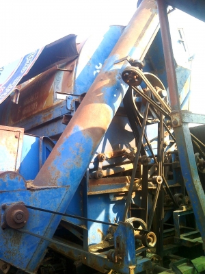 ขายรถสีข้าวไทเส็งพร้อมใช้งาน75000บาท