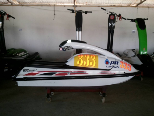 ขายคาวา750  สภาพพร้อมใช้งาน สมบูรณ์มาก สามารถทดลองเรือได้ (มีบึงให้ลอง)