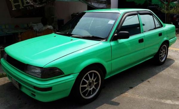 toyota โดเรม่อน เครื่อง 4a เกียร์ออโต้ สีสวยเต็ม เครื่องดี เกียร์เปลี่ยนนิ่มนวล ช่วงล่างดี เลี้ยวไม่ดัง ไม่มีปัญหาความร้อน ภายในเบาะหนังสวย เครื่องเสียง 2 din ดูหนังฟังเพลง กระจกไฟฟ้า 4 บาน แม็กซ์ 15 แอร์หนาวๆเลย ภาษีไม่ขาด เอกสารพร้อมโอน ราคามอไซด์ วิ่งไ