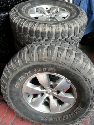 ขายยาง MUD Maxxis Bighorn 285 75 16 พร้อมล้อ ขายยาง MUD Maxxis Bighorn 285 75 16 พร้อมล้อ
