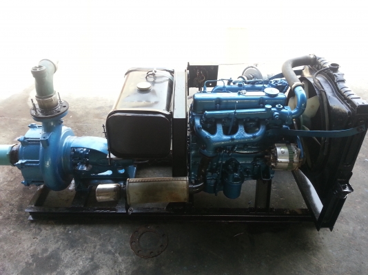 ปั้มแรงดันสูง 2ใบพัด ขนาดเข้า4นิ้วออก3นิ้ว พร้อมเครื่องยนต์ดีเซล 4สูบ