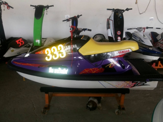 ขายบัดเตอร์1 สภาพพร้อมใช้งาน สมบูรณ์มาก สามารถทดลองเรือได้ (มีบึงให้ลอง)