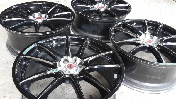 Lenso Ninja ขอบ 17 4รู100/114 แม็กเปล่า ไม่มียาง