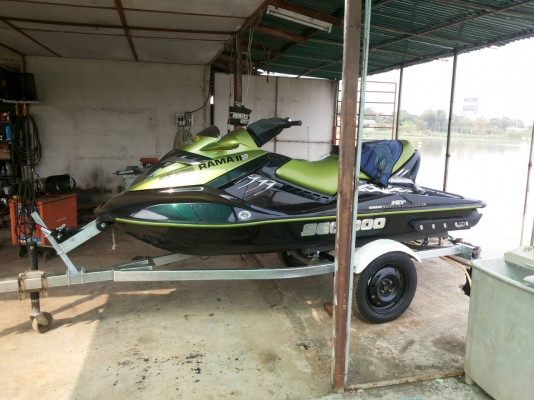ขายseadoo.rxt215 สภาพพร้อมใช้งาน สมบูรณ์มาก สามารถทดลองเรือได้ (มีบึงให้ลอง)