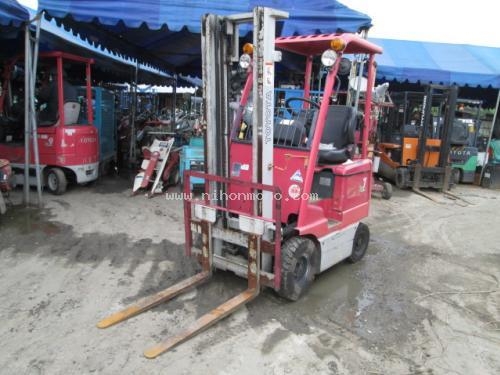 รถยกไฟฟ้า    TOYOTA    3FB7    รหัสสินค้า : 13001381  หรือเพิ่มเติมไดที่ www.nihonmono.com