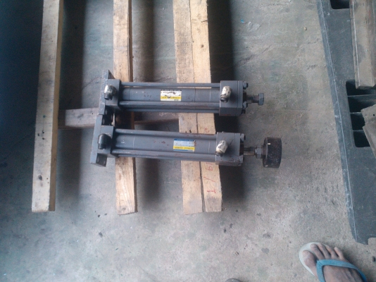 กระบอกไฮดรอลิคมือสอง