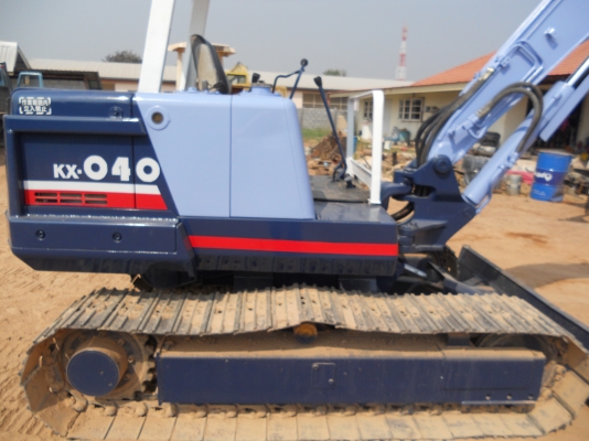 รถแบ็คโฮล