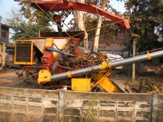 ขายรถเกี่ยวข้าวเกษตรพัฒนา อุ้ม 2 ตัน เครื่องยนต์ มิตซู 210 แรงม้า ตัวเดิน 10 HT ปั้มไดกิ้นส์ เบอร์ 22 ขายรถเกี่ยวข้าวเกษตรพัฒนา อุ้ม 2 ตัน เครื่องยนต์ มิตซู 210 แรงม้า ตัวเดิน 10 HT ปั้มไดกิ้นส์ เบอร์ 22