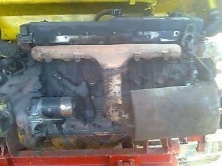 ขายด่วน รถเกี่ยวข้าววิชาญการช่าง เครื่องยนต์ 210 HP 6HH1 อุ้มปรับระดับขวา 2.5 ตัน ปั๊มไดกิ้นเบอร์ 23 ช่วงล่าง 10HT สวยเด่นพร้อมทำงานได้เลยครับ ราคาต่อรองได้ครับ