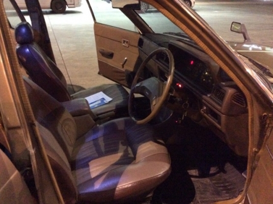 ขายรถโตโยต้า โคโรน่า T133 เครื่องเดิม 1.8 เกียร์ธรรมดา ติดแก๊ส LPG ภายในเบาะเดิมๆสวยไม่มีขาด คอนโทรลเดิม วิทยุCDใช้ได้ ตัวถังเดิมๆสียังเงามีพองบางจุด แม็กกล้วยขอบ13" รถขับดีมาก ทดลองขับได้เลยครับ เอกสารพร้อม ขับกลับได้เลยครับ