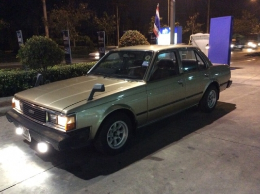 ขายรถโตโยต้า โคโรน่า T133 เครื่องเดิม 1.8 เกียร์ธรรมดา ติดแก๊ส LPG ภายในเบาะเดิมๆสวยไม่มีขาด คอนโทรลเดิม วิทยุCDใช้ได้ ตัวถังเดิมๆสียังเงามีพองบางจุด แม็กกล้วยขอบ13" รถขับดีมาก ทดลองขับได้เลยครับ เอกสารพร้อม ขับกลับได้เลยครับ