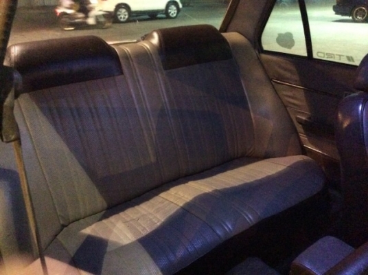 ขายรถโตโยต้า โคโรน่า T133 เครื่องเดิม 1.8 เกียร์ธรรมดา ติดแก๊ส LPG ภายในเบาะเดิมๆสวยไม่มีขาด คอนโทรลเดิม วิทยุCDใช้ได้ ตัวถังเดิมๆสียังเงามีพองบางจุด แม็กกล้วยขอบ13" รถขับดีมาก ทดลองขับได้เลยครับ เอกสารพร้อม ขับกลับได้เลยครับ