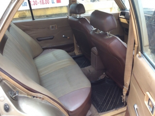 ขายรถโตโยต้า โคโรน่า T133 เครื่องเดิม 1.8 เกียร์ธรรมดา ติดแก๊ส LPG ภายในเบาะเดิมๆสวยไม่มีขาด คอนโทรลเดิม วิทยุCDใช้ได้ ตัวถังเดิมๆสียังเงามีพองบางจุด แม็กกล้วยขอบ13" รถขับดีมาก ทดลองขับได้เลยครับ เอกสารพร้อม ขับกลับได้เลยครับ