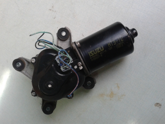 มอเตอร์ปัดน้ำฝนดีแมกช์ถอดครับ